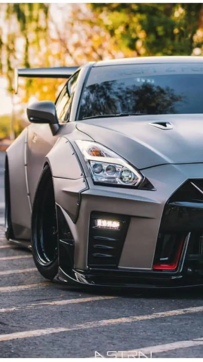 World Mingche Sports Car High Quality Poster For Living Room Decoration Canvas Painting Art Home Wall Office Decor Picture